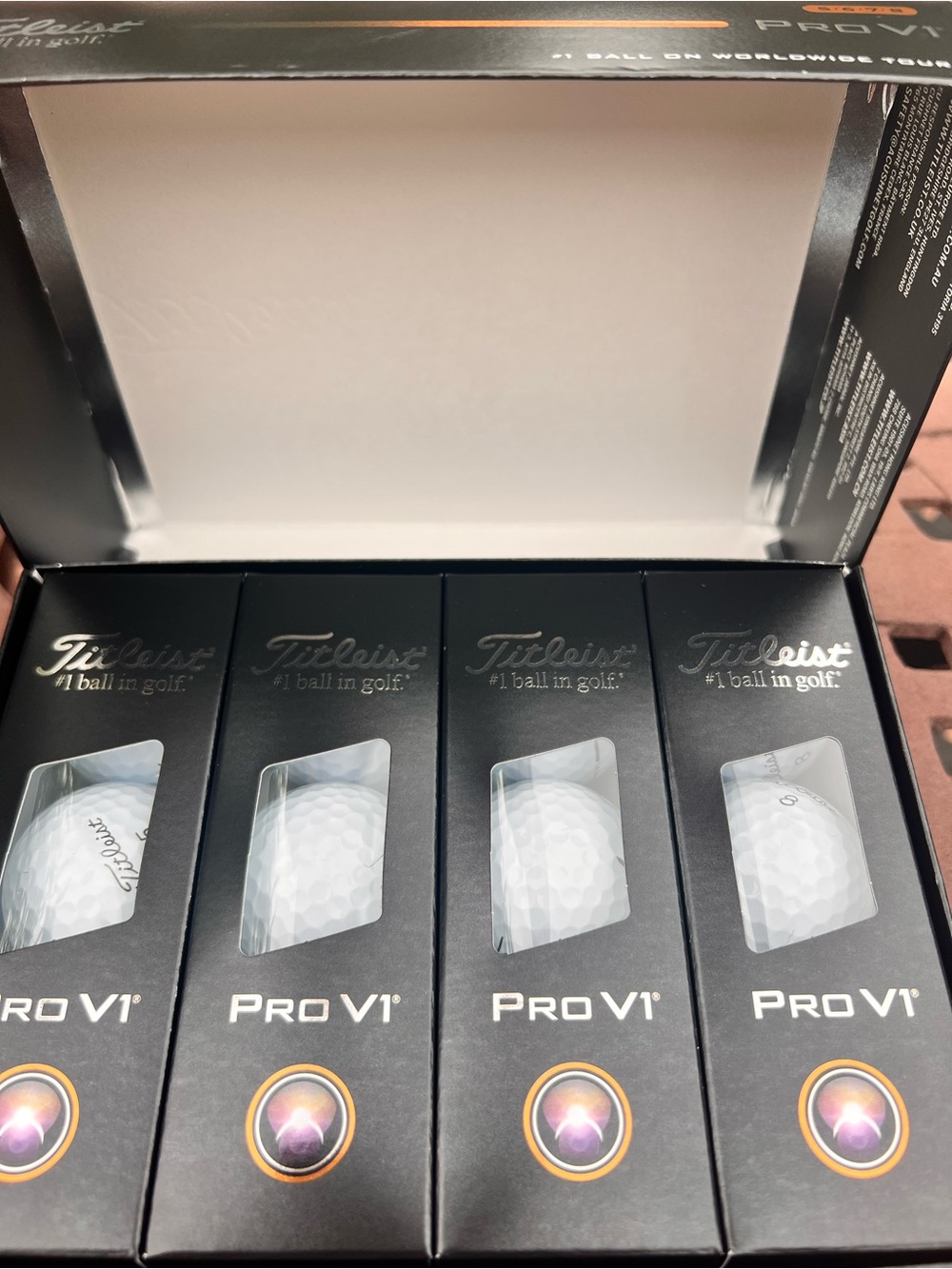 Titleist Pro V1 Golf Balls - White with Black Box